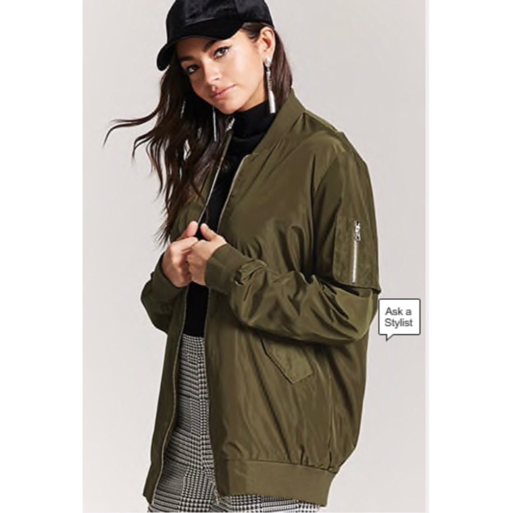 Super chic longline bomber in army green